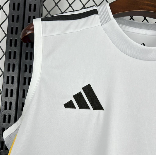 Regata Real Madrid - 25/26